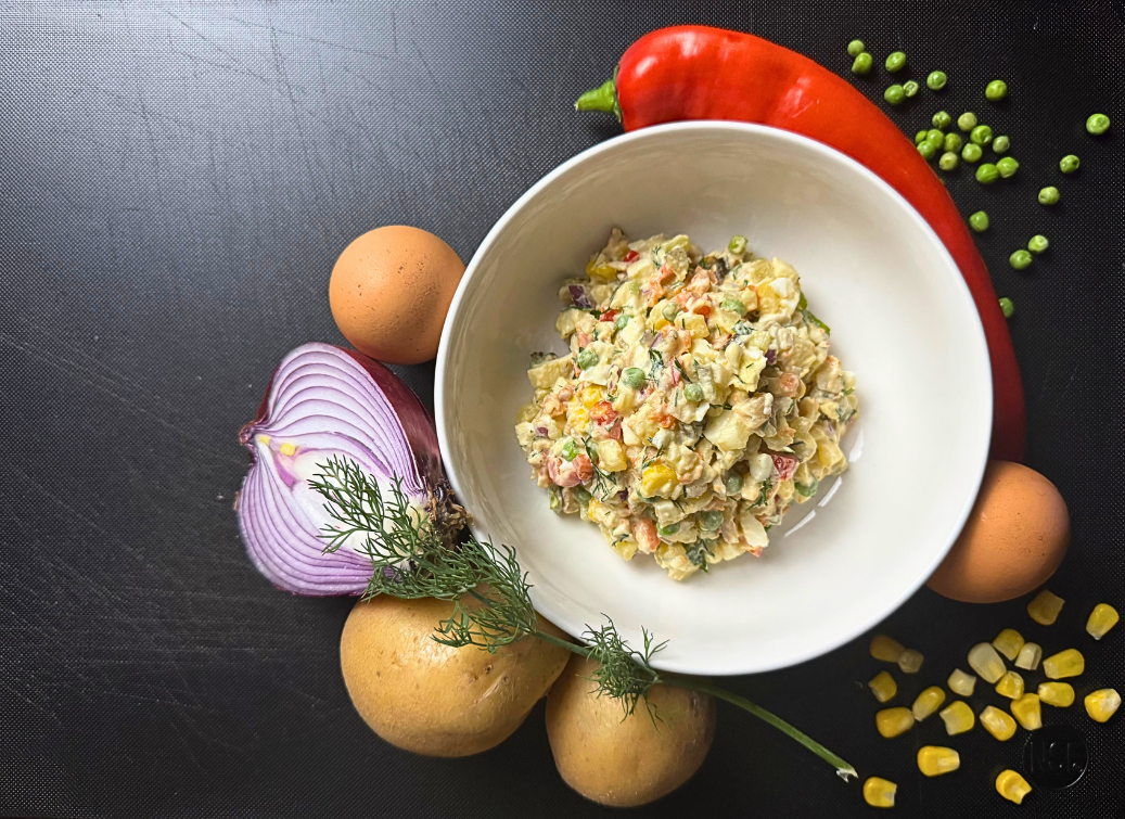 Polish Vegetable Salad (Sałatka Jarzynowa)